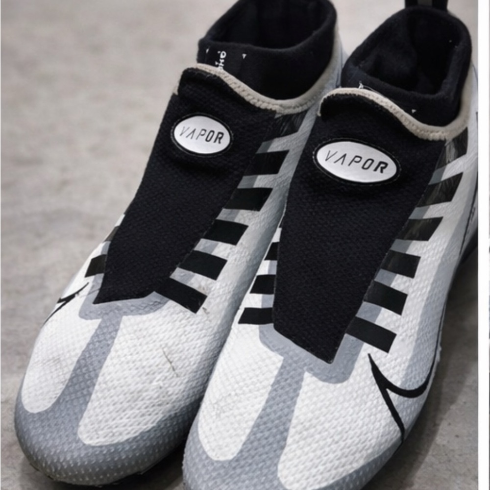Nike Vapor Mens Athletic Shoes White Black Gray